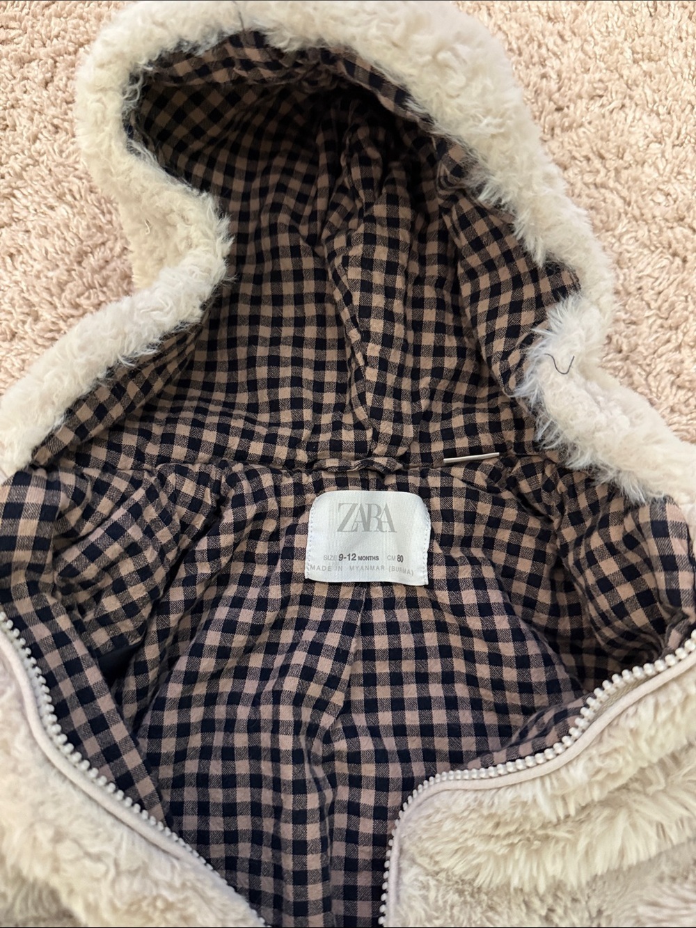Zara Kids Cream Sherpa Hooded Puffer Jacket size 9/12M - Picture 3 of 4